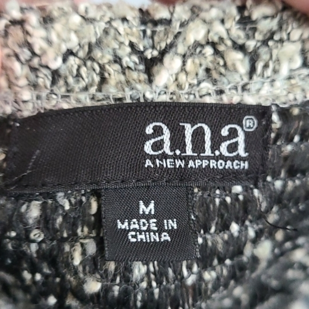 [A.N.A] Zip Up Sweater with pockets - Size M - Picture 4 of 8